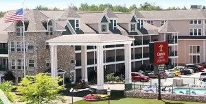 Image of Crown Choice Inn & Suites Lakeview and Waterpark