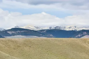Image of 2 Mi to Dtwn Buffalo: Mtn-view Retreat w/ Patio!