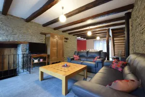 Image of Pretty cottage with billart and 2 bathrooms