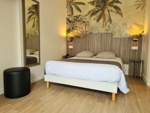 Image of Hotel Caravelle