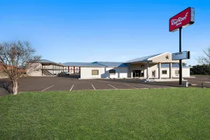 Image of Red Roof Inn Nacogdoches