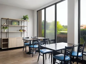 Image of Larkspur Landing Ann Arbor