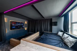 Image of Hollywood Suite Sasco Apartments