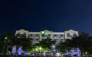 Image of Holiday Inn Express and Suites Fort Lauderdale Airport West by IHG