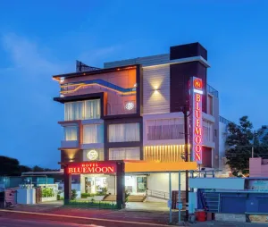 Image of HOTEL BLUEMOON