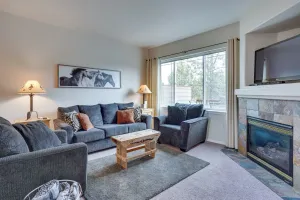 Image of Charming Redmond Townhome with Resort Amenities
