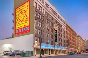 Image of Best Western Premier Historic Travelers Hotel Alamo/Riverwalk