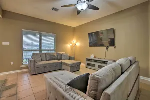 Image of Charming Louisiana Home - 21 Mi to LSU!