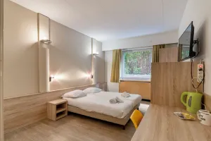 Image of Room in Apartment - Value Stay Brussels South - Comfort Studio - Twin