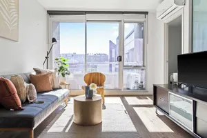 Image of Stylish 2BR Apt Steps from Vic Market with Parking