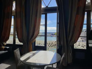 Image of Best Western Le Cheval Blanc -Vue sur le port-plein centre ville