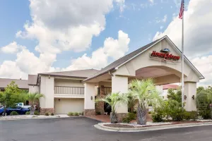 Image of Howard Johnson by Wyndham Savannah GA