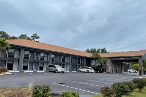Image of Baymont by Wyndham Ridgeland I-95