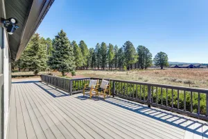 Image of 6 Mi to Arizona Snowbowl: Forest-view Sanctuary!