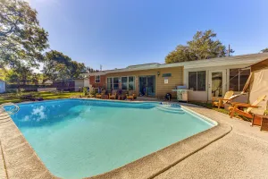 Image of Spacious Jacksonville Home: 6 Mi to Downtown!
