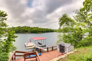 Image of Family-friendly Lake Getaway w/ Dock Near KC!