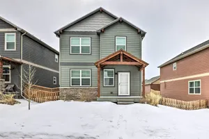 Image of Gypsum Home with Patio Between Glenwood and Vail