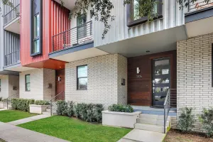 Image of New Townhouse with 2 Balconies