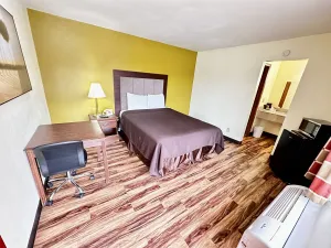 Image of Regency Inn Iola