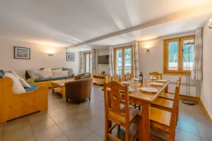 Image of Vallorcine Loriaz 35 ski in ski out