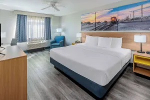 Image of Days Inn by Wyndham Lamar