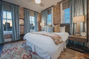 Image of The Windsor - Asheville