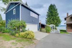 Image of Bremerton Studio with Bay View Beach Access!