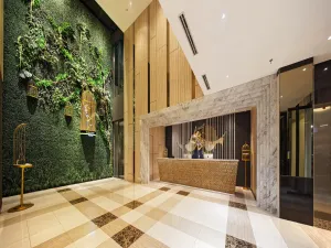 Image of MaxOne Platinum Hayam Wuruk
