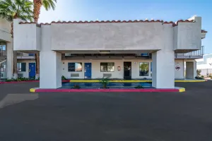 Image of Rodeway Inn & Suites Thousand Palms - Rancho Mirage