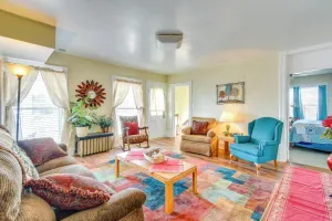 Image of Lake Michigan Vacation Rental 1 Block to Marina!