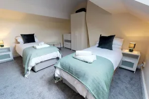 Image of StayZo Westminster Stylish House Accommodation