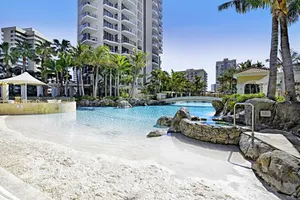 Image of Chevron Renaissance Apartments - Hosted by Wow Stay