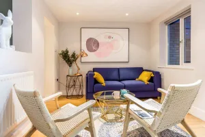 Image of The Modern Classic - Contemporary & Elegant 3bdr Home
