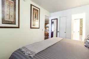 Image of Red Pine Condominiums by All Seasons Resort Lodging