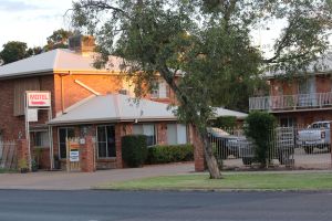 Image of Red Cliffs Colonial Motor Lodge