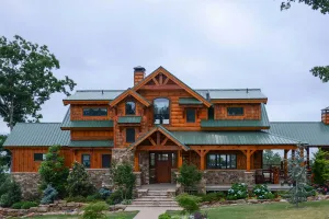 Image of Luxury Family Retreat - Greers Ferry Lake!