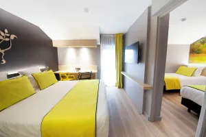 Image of Hôtel Le Kennedy, Clermont-Ferrand, The Originals Relais