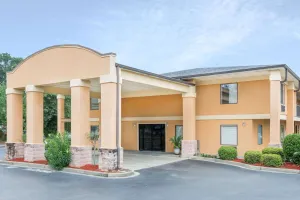 Image of Days Inn by Wyndham Blythewood North Columbia