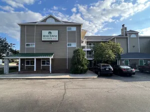 Image of HomeTowne Studios by Red Roof Louisville
