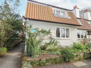 Image of Branklyn Garden Cottage