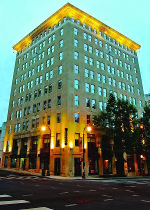 Image of Glenn Hotel, Autograph Collection