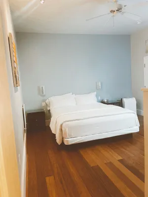 Image of Pacific Blue Inn