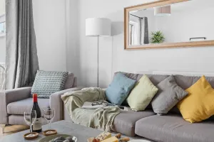 Image of Chandlers Walk Modern Comfy Family Home in Exeter