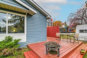 Image of Anchorage Townhome: 2 Mi to Dwtn!