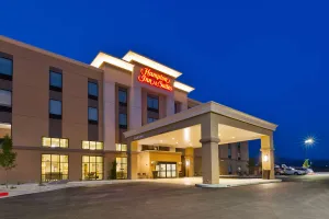 Image of Hampton Inn & Suites Wells