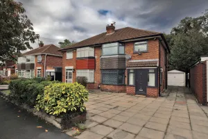 Image of Spacious House for Relocating - Workers - Families