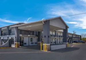 Image of Econo Lodge Waco North I-35
