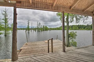 Image of Secluded Anglers Haven - Boat and Fish!