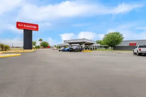 Image of Econo Lodge Carlsbad Caverns Area
