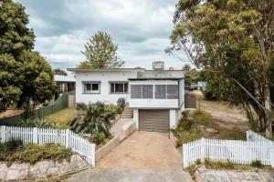 Image of The Waratah Escape Nowra